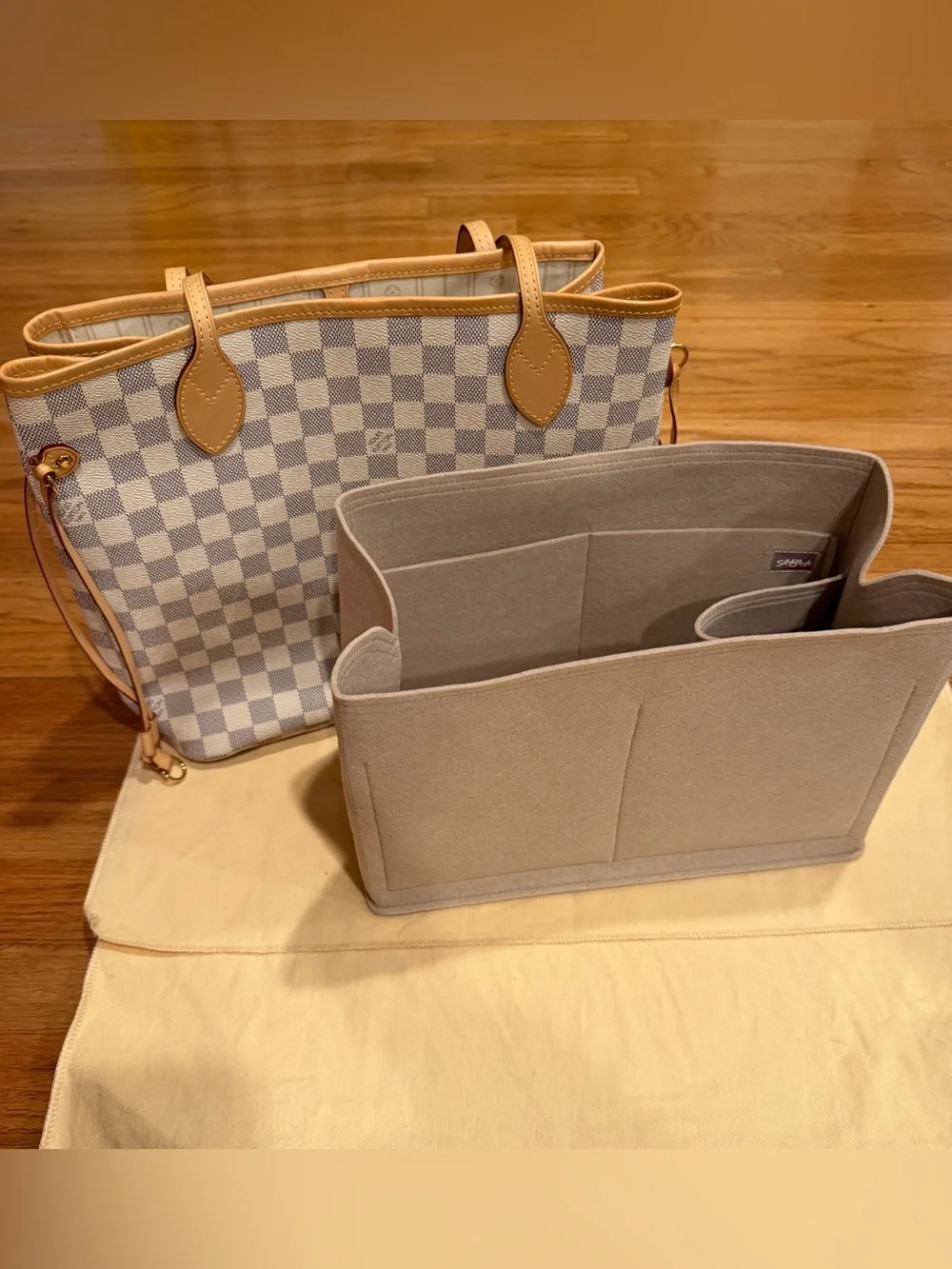 Louis Vuitton Neverfull MM Damier Azur Tote Bag with Samorga Insert